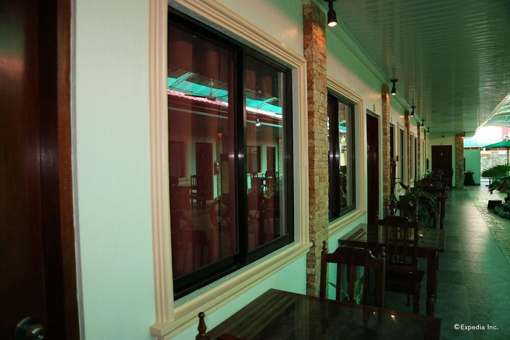 Reddoorz Premium Near Pristine Beach Puerto Princesa Exterior foto