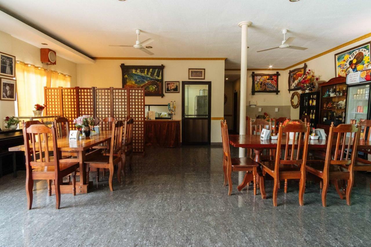Reddoorz Premium Near Pristine Beach Puerto Princesa Exterior foto
